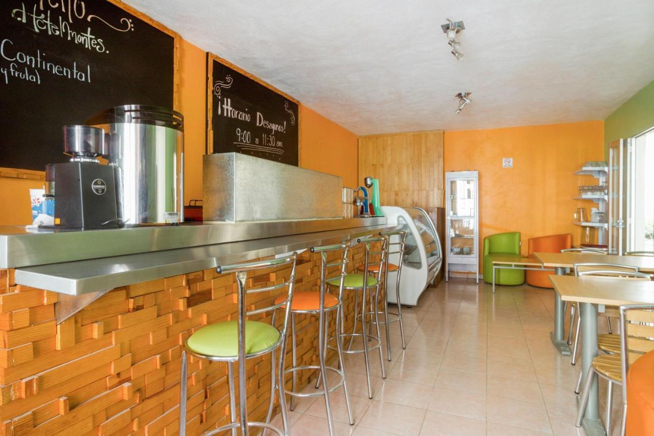 Oyo Hotel Montes, Atlixco Puebla エクステリア 写真