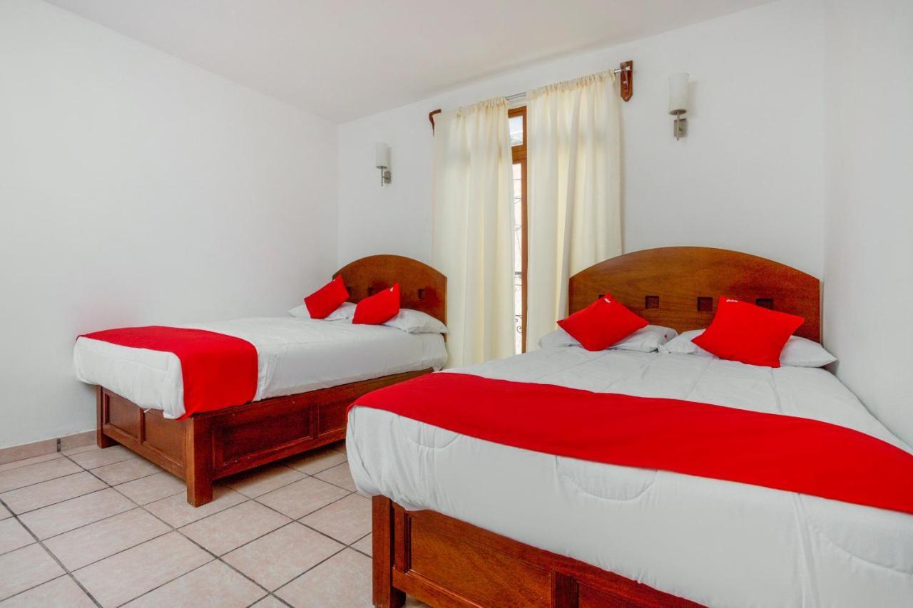 Oyo Hotel Montes, Atlixco Puebla エクステリア 写真
