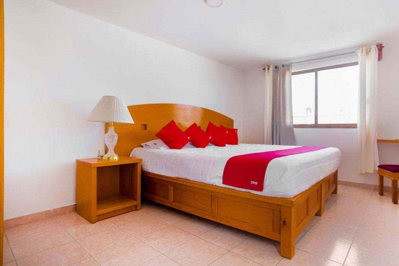 Oyo Hotel Montes, Atlixco Puebla エクステリア 写真