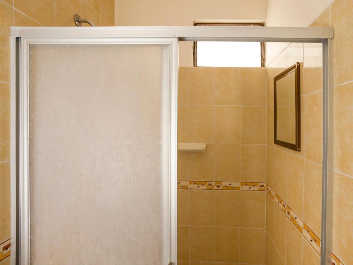 Oyo Hotel Montes, Atlixco Puebla エクステリア 写真